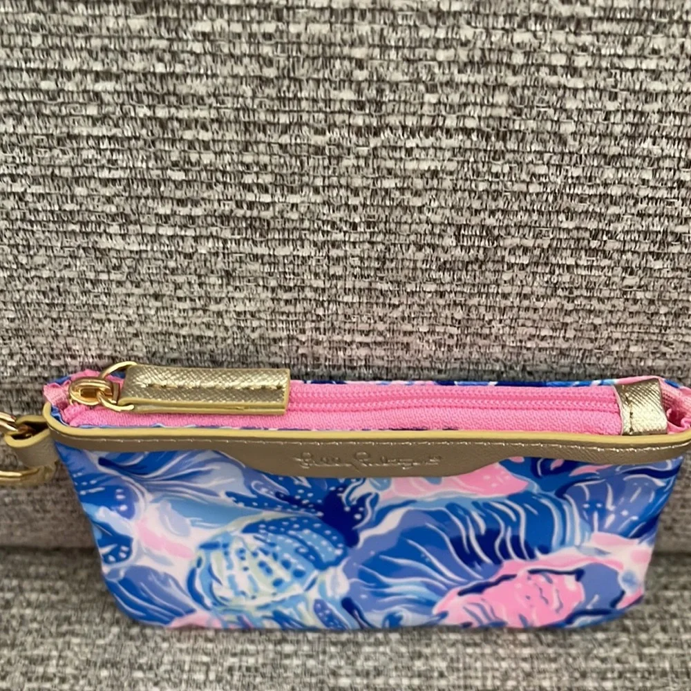 • Lilly Pulitzer • NWT • ID Case with Zipper & Key Ring - Picture 9 of 11